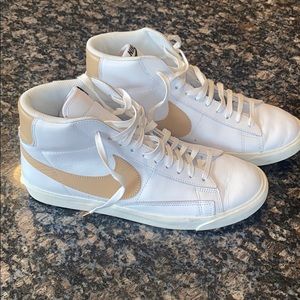 Nike Blazers🤎
